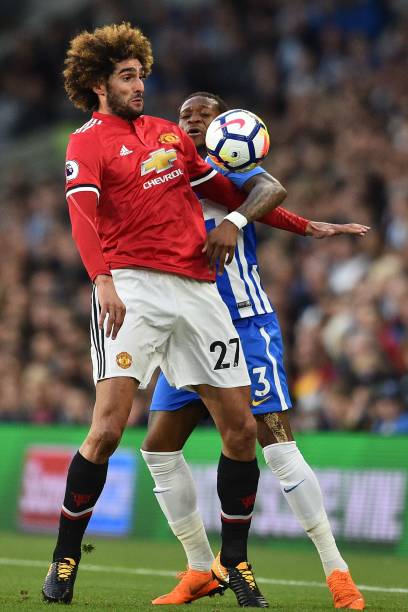 更揭示了足 更揭示了足