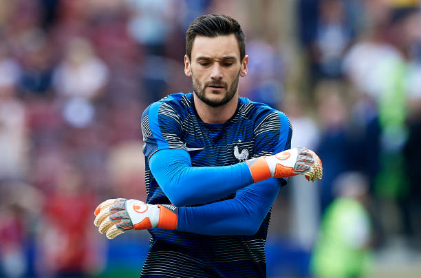 他们继续保 他们继续保